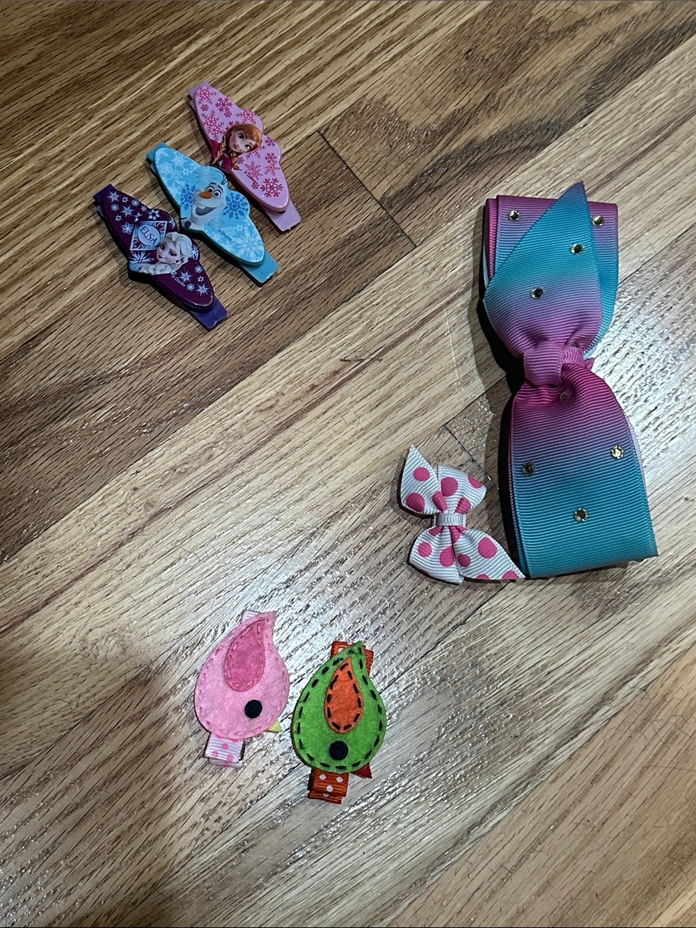 Kids Ombre Pink-Teal Hair Bow Set with Polka Dot and Character Clips